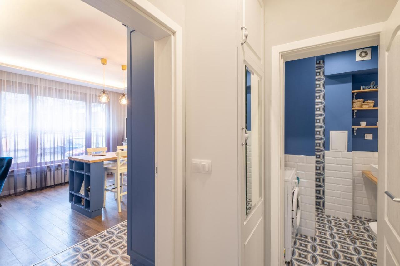 Designer & Cozy 2Bd Flat With A Parking In The City Center By Flat Mаnager Sofia Bagian luar foto